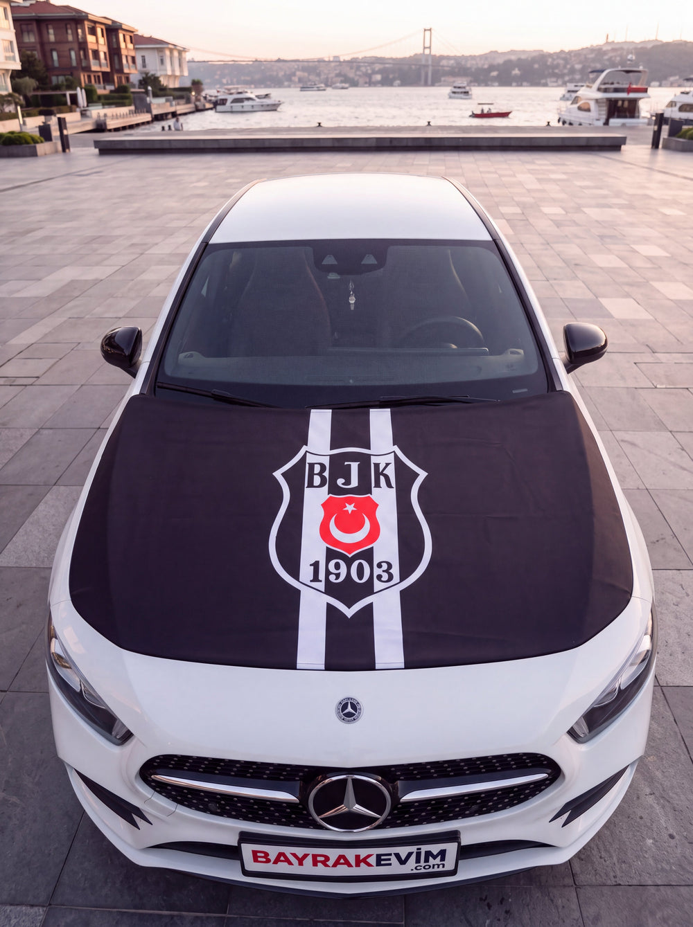 Beşiktaş Kaput Bayrağı