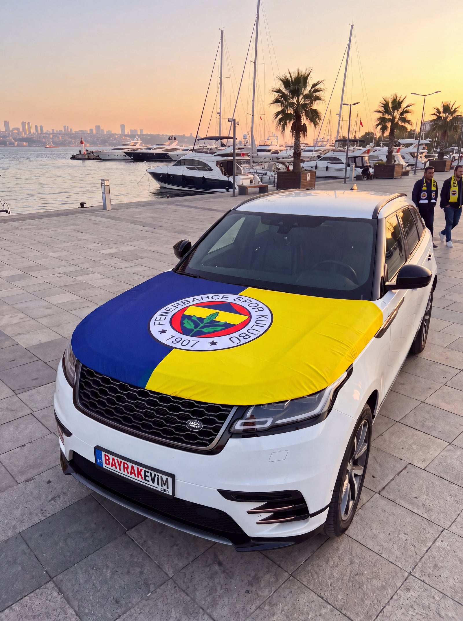 Fenerbahçe kaput bayrağı