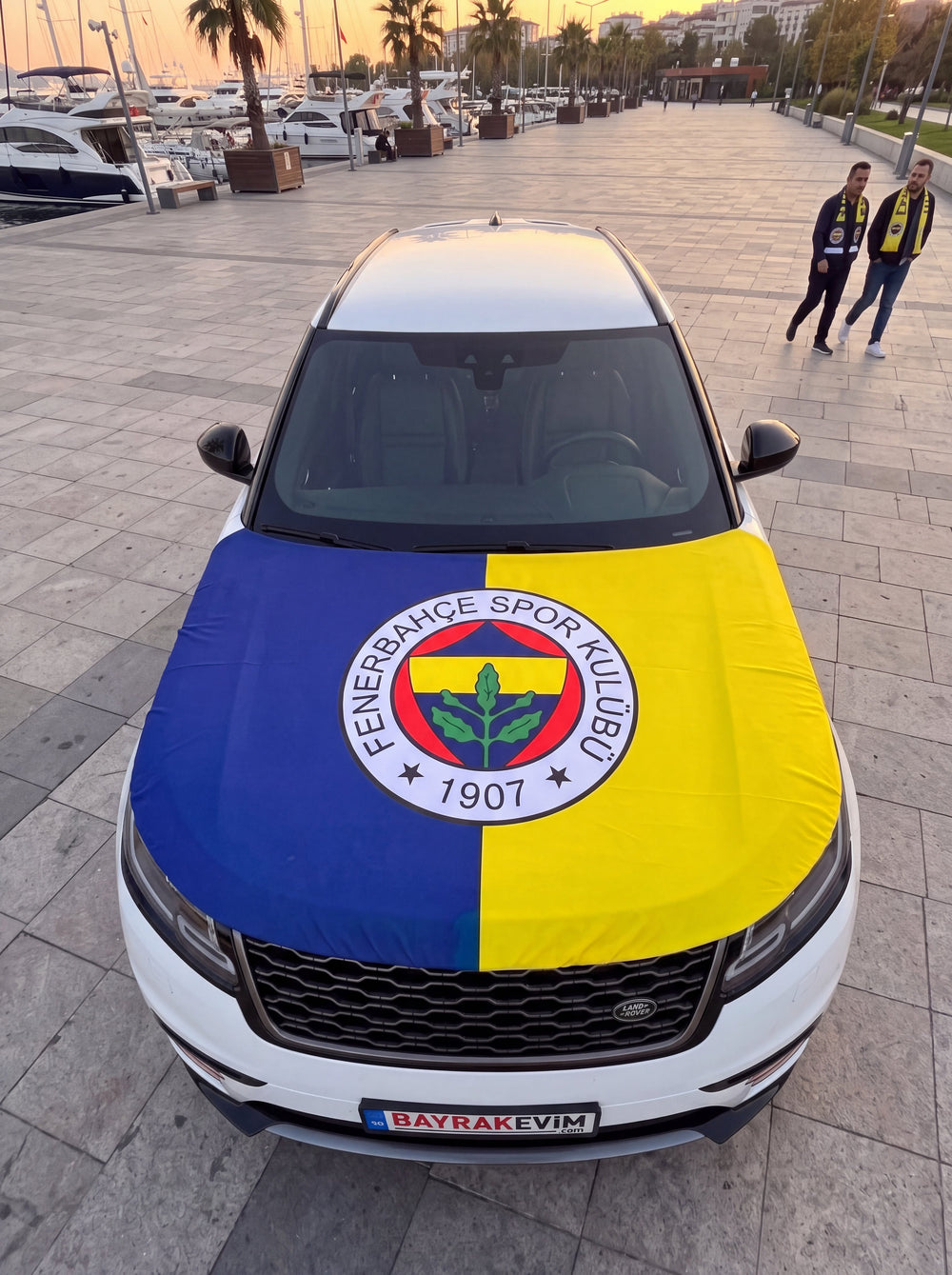 Fenerbahçe Kaput Bayrağı