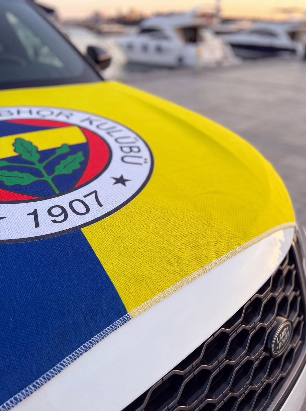 Fenerbahçe Kaput Bayrağı