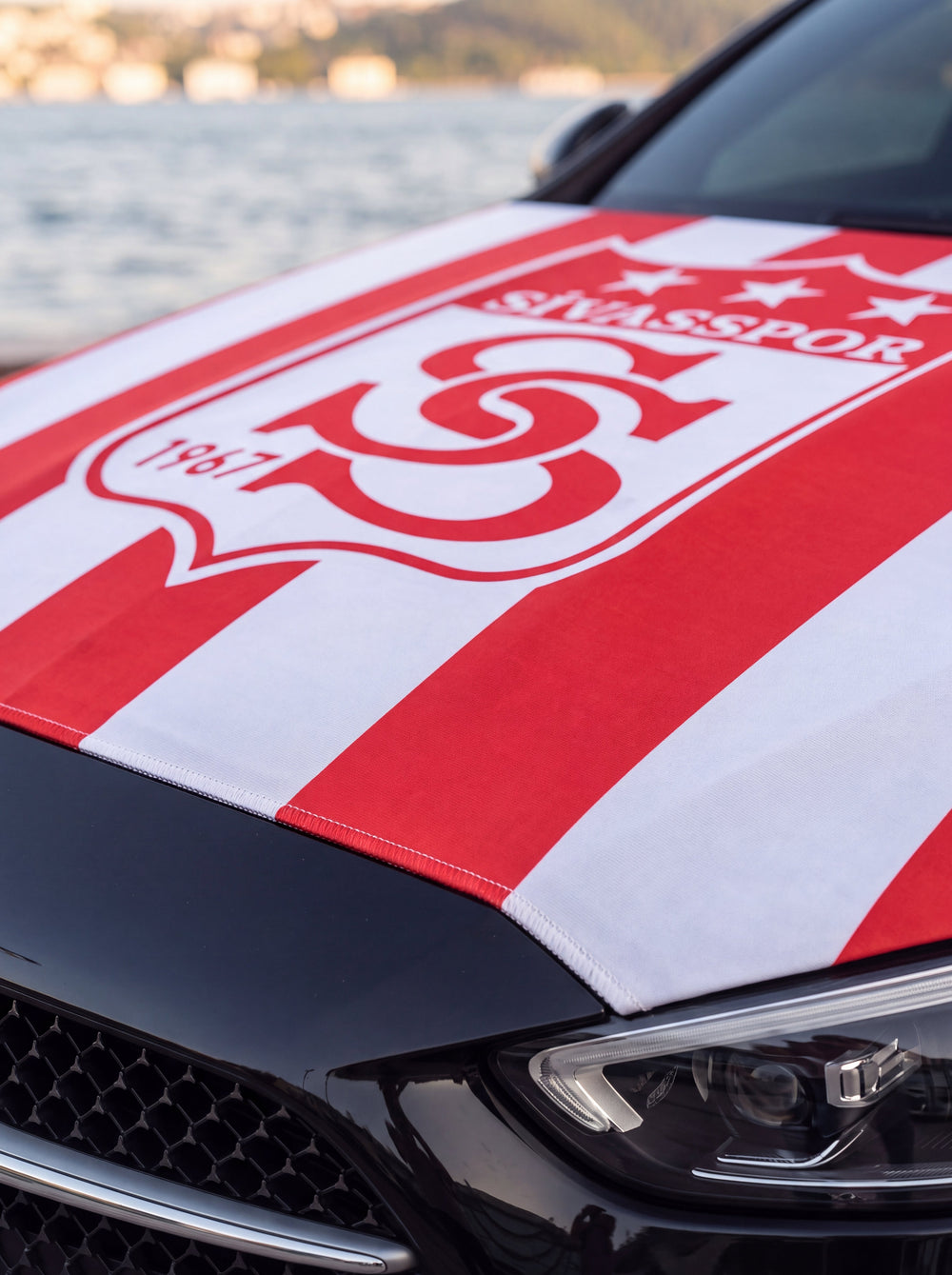 Sivasspor Kaput Bayrağı